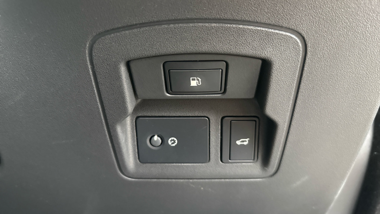 Land Rover Range Rover Velar 2.0 P400e R-Dynamic HSE 5dr Auto Estate